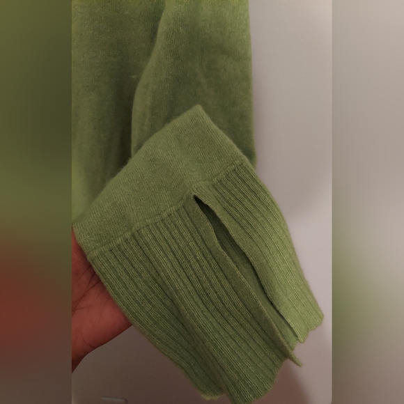 Old Money Quiet Luxury Preppy Sweater M Green Cashmere Wool Office Boho Office - Picture 4 of 11
